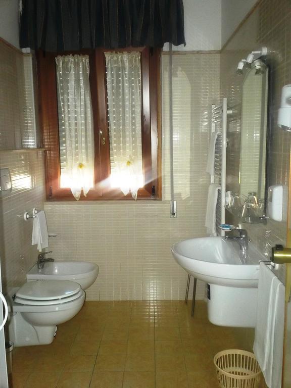 Hotel Gaggiano San Giovanni Rotondo Zimmer foto