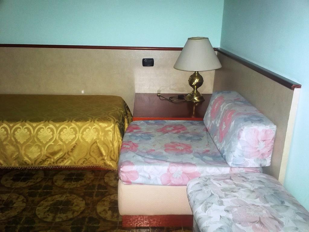 Hotel Gaggiano San Giovanni Rotondo Zimmer foto