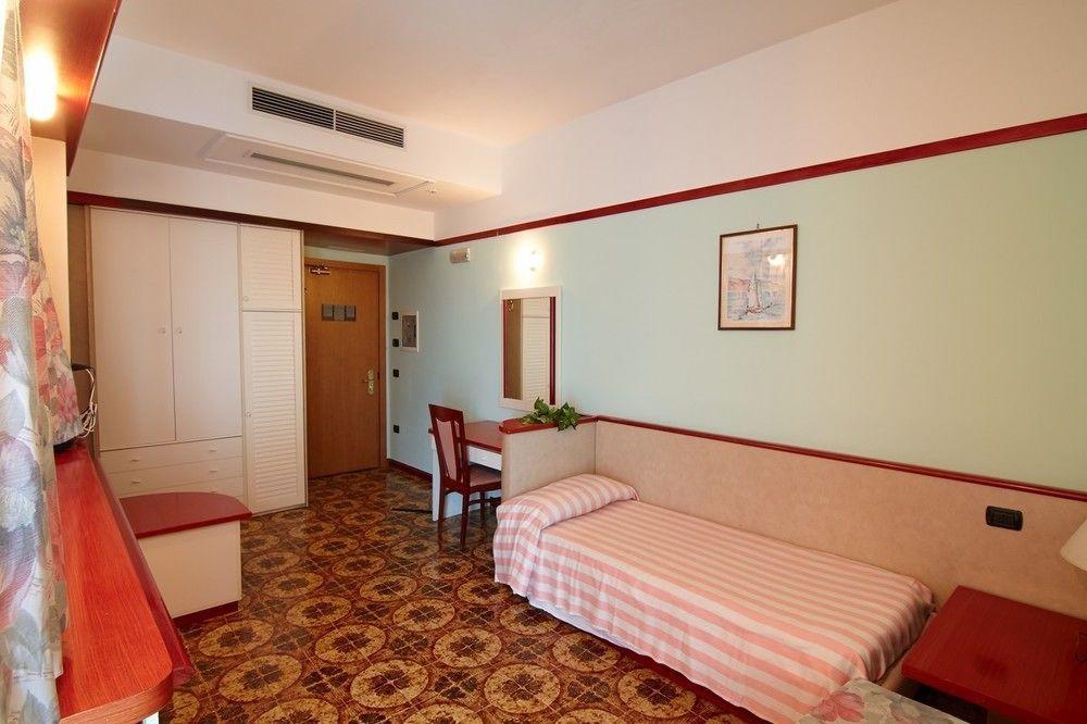 Hotel Gaggiano San Giovanni Rotondo Exterior foto