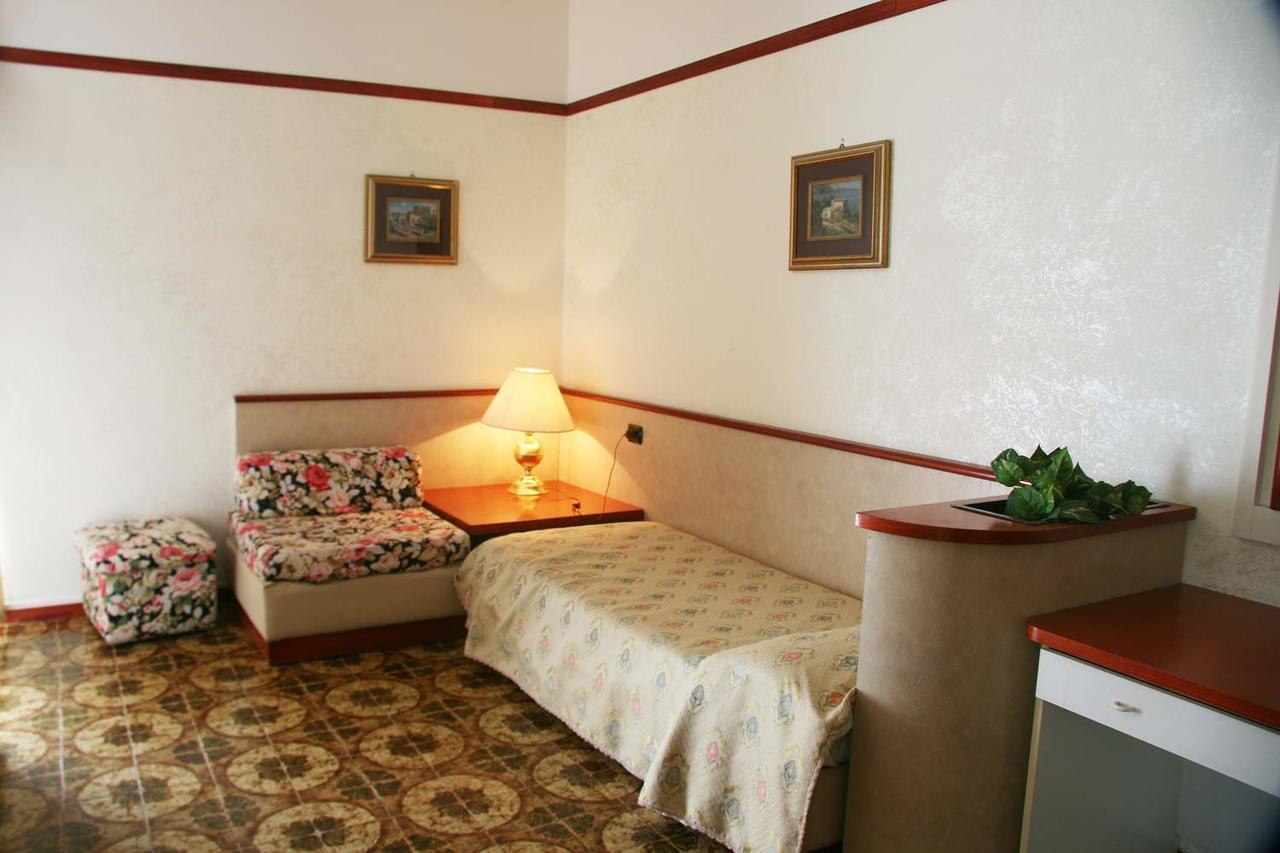 Hotel Gaggiano San Giovanni Rotondo Exterior foto